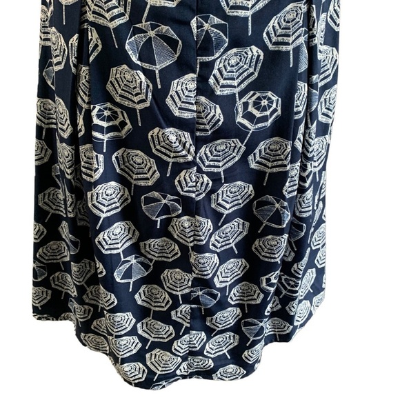 Madison Jules Umbrella Print Sleeveless V-Neck Dress Size Medium New With Tags - Picture 5 of 10